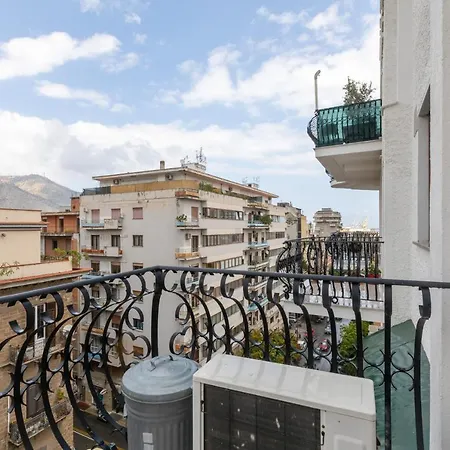 Politeama Lovely With Balcony * Palermo